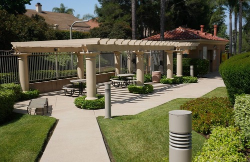 Paloma Del Sol House | Ideal for Insurance Relocation - 30 Nights Minimum