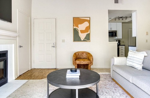 Foster City Apartment | Ideal Foster City 1BR w/ Gym, 2 Pools & W/D, near VISA, by Blueground
