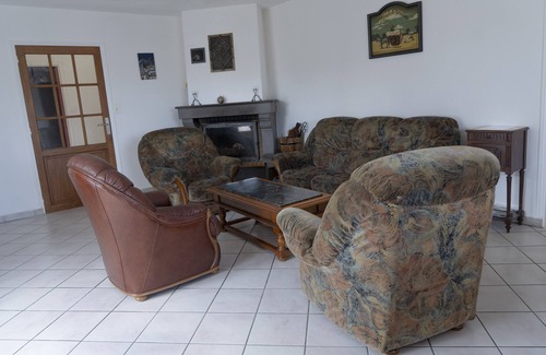 Saint-Bonnet-pres-Orcival House | Ideal for family vacations, pets welcome!