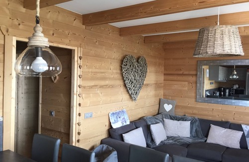 Montgellafrey Apartment | Ideal for skiing, superb chalet at the foot of the slopes at Saint-François-Longchamp 1650