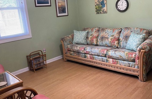 Carrabelle House | Ideal getaway for fishing enthusiasts, golfers, and beach lovers!
