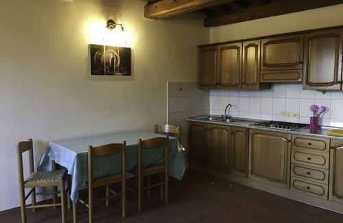 Paciano Apartment | IDEAL HOLIDAYS The Cellar