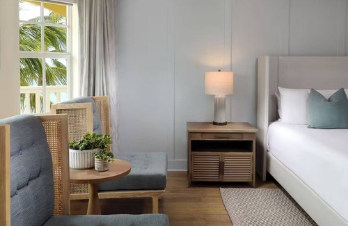 Uptown - Upper Duval Hotel | Ideal Key West Retreat w/Pool and Convenient Beach Access for Relaxing Stays