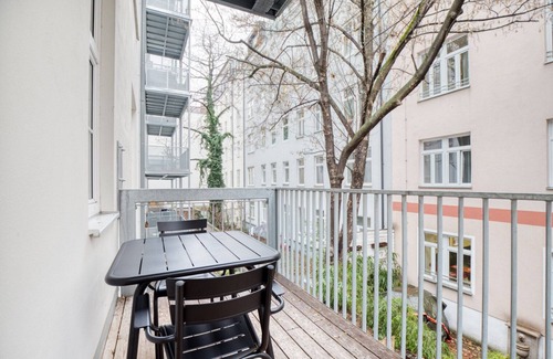Stuwerviertel Apartment | Ideal Leopoldstadt Studio w/Elevator & Balcony nr U1 & U2, by Blueground