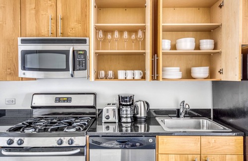 Hunters Point Apartment | Ideal LIC 1BR w/W/D, Elevator & Doorman, near East River, by Blueground