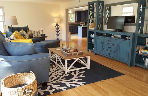 Ogunquit House | Ideal location close to Marginal Way/Perkins Cove