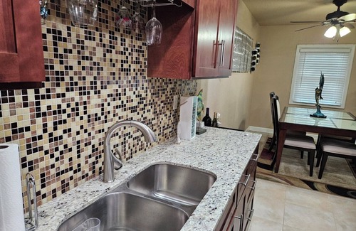 Coquina Key Condo | IDEAL LOCATION FOR BAYFRONT HEALTH & JOHNS HOPKINS ALL CHILDREN'S STAFF!