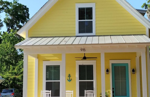 Port Royal House | Ideal Location for marine graduation or lowcountry getaway!