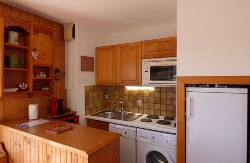Le Chinaillon Apartment | Ideal Location: 2-Room Apartment for 6 with Panoramic Piste Views