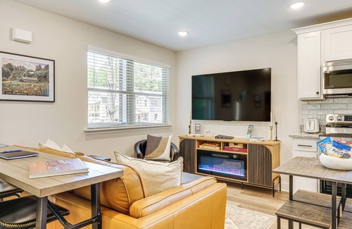 Lookout Valley Neighborhood Association House | Ideal Location & Mountain Views: Chattanooga Home!