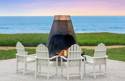 San Simeon Hotel | Ideal Oceanfront Getaway | 2 Units | Short Drive from San Simeon State Park