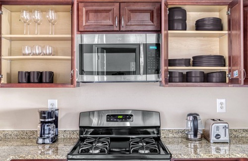 Pentagon City Apartment | Ideal Pentagon City 1BR w/W/D, Gym & Lounge, near Metro, by Blueground