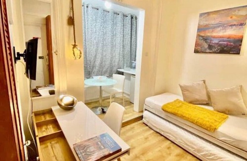 Holland Park Apartment | Ideal Studio - Holland Park/Olympia/KensingtonW14