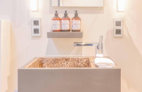 Ghent Apartment | Ideal terraced Studio Retreat in Ghent's Center