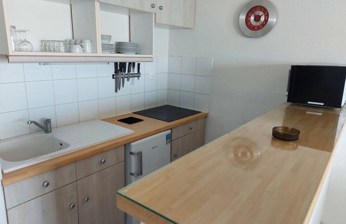 Le Grau-dʼAgde Apartment | Ideally located Beach apartment with all amenities within walking distance