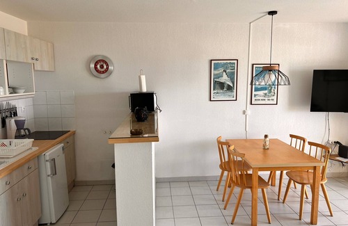Le Grau-dʼAgde Apartment | Ideally located Beach apartment with all amenities within walking distance