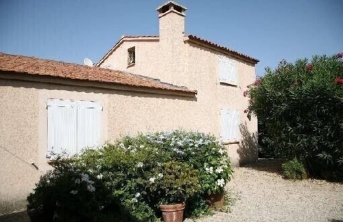 Verghia House | Ideally located creek 50m away, famous Argent beach 500m away, close to the forest.