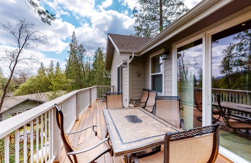 Bass Lake House | Ideally-located home in Willow Cove area w/wood fireplace, WiFi, AC - near lake