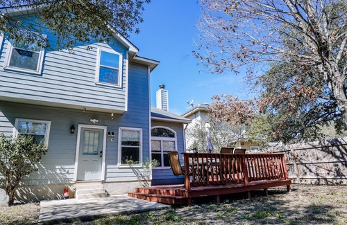 Far North Central House | Ideally Located, Stone Oak Extended Family Stay