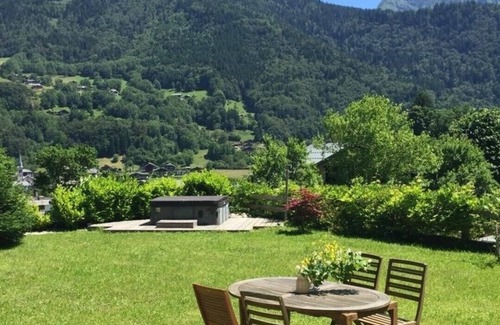 Saint-Jean-dʼAulps House | Ideally situated for slopes, Chalet Christiania is spacious, welcoming and cosy