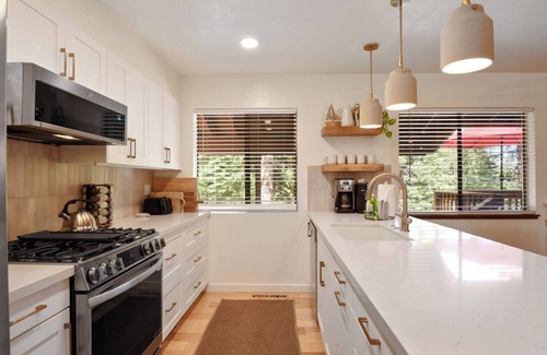 Carnelian Bay Cabin | Idlewood Cabin - Newly Remodeled