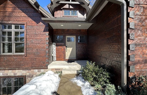 Boyne City House | Idlewood Cabin: True Ski-in/out house w/hot tub, Pet Friendly!