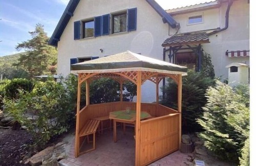 Wachenheim an der Weinstrasse Apartment | Idyllic holiday home