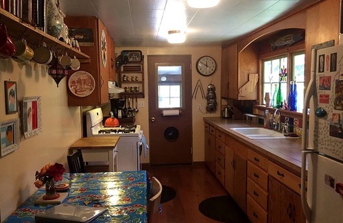 Pinehurst Cabin | Idyllic Cabin for Rent near Two National Forests in Pinehurst, California