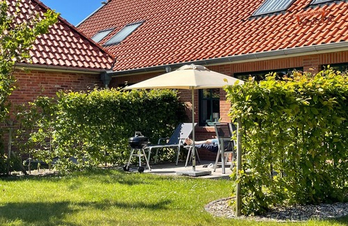 Dornum Apartment | "Idyllic vacation apartment in Neßmersiel - your retreat on the coast!"