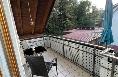 Weilheim Apartment | Idyllic vacation paradise on the Haselbach - your perfect vacation destination.