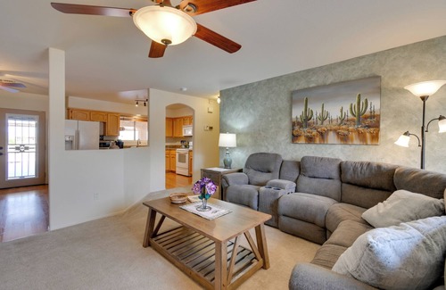 Foothills House | Idyllic Yuma Home w/ Mtn Views - Near Golfing