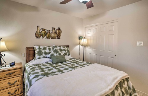 Foothills House | Idyllic Yuma Home w/ Mtn Views - Near Golfing