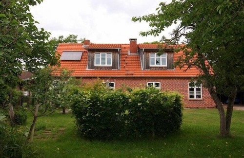 Wittendorp Apartment | Idyllische Ferienwohnung in Karft