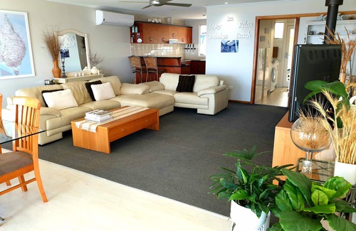 Para Wurlie House | IF YOU WANT ABSOLUTE BEACH FRONT.THIS IS IT !