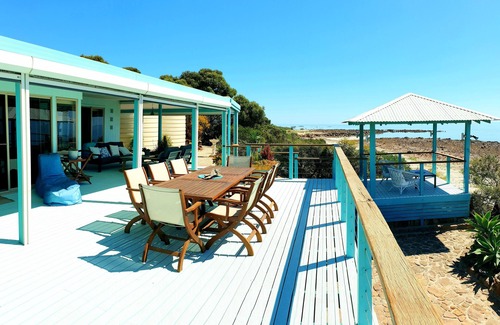 Para Wurlie House | IF YOU WANT ABSOLUTE BEACH FRONT.THIS IS IT !