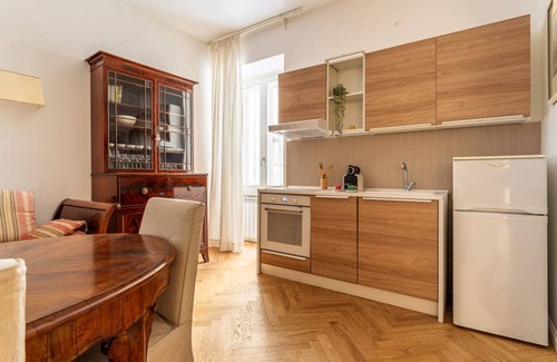 Rione XVI Ludovisi Apartment | iFlat | A Peaceful Nest In The Eternal City