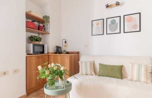 Rione XIV Borgo Apartment | iFlat | Quiet apt a few steps from the Vatican
