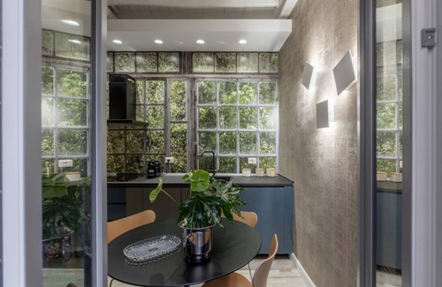 Rione III Colonna Apartment | iFlat | Spanish Steps Delight