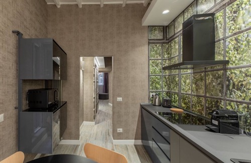 Rione III Colonna Apartment | iFlat | Spanish Steps Delight
