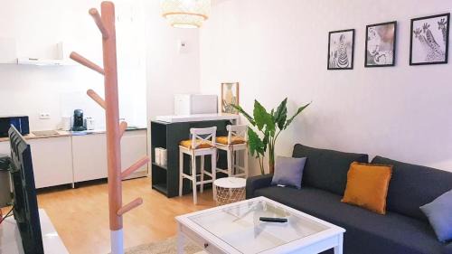 Center Apartment | II APPART 2 PIÈCES, NEUF RER D à 200m PARKING NETFLIX Evry Courcouronnes