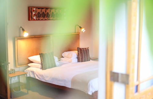 Cape Town City Centre Cabin | iKhaya Lodge