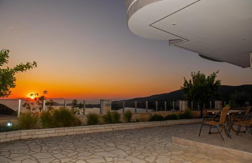 Igoumenitsa Apartment | ikosapartments-sea view 1-2