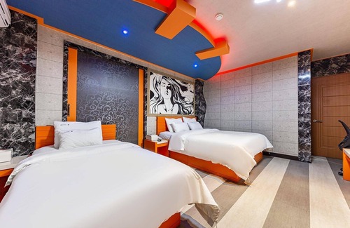Songman Hotel | Iksan Soo