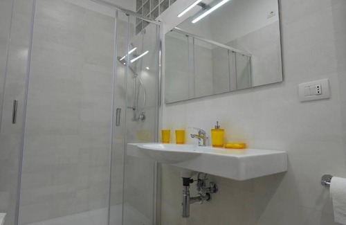 Municipio 2 Apartment | IL CENTRO APARTMENTS 55 SQM APARTMENT IN BARI WITH TWO COMFORTABLE BEDROOMS