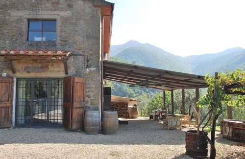 Bivio Pozzo House | Il Frantoio - Tuscan Loft between Nature and Relaxation, Private Garden & BBQ
