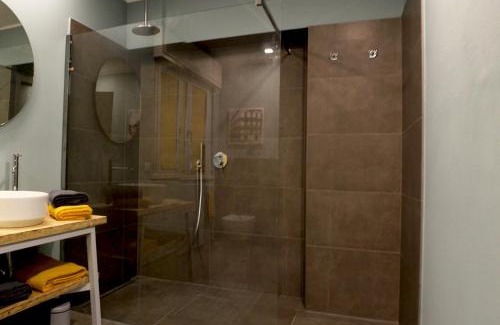 Fano House | il gabbiano giallo