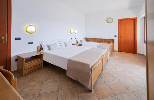 La Maddalena Hotel | Il Gabbiano