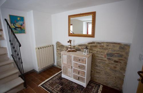 Chiassa Superiore Apartment | Il Gatto e la Luna