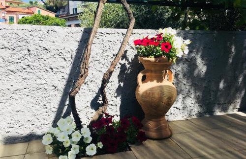 Tellaro House | Il Giardino Segreto