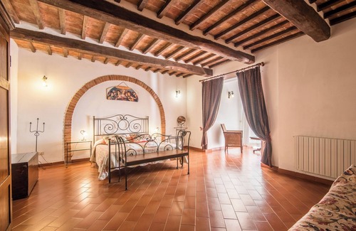 Santarello Other | 'Il Greppo - Appartamento Greppino' with Shared Pool, Wi-Fi and Air Conditioning